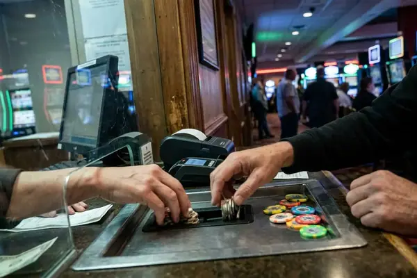 Deposits Versus Withdrawals at Real-Money Casinos