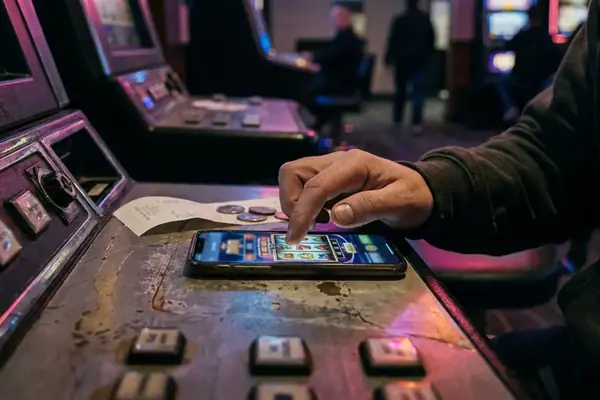 Mobile Pokies: What Players Should Check Before Playing